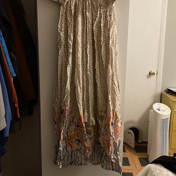 Floral Robe/Gown - Picture 2 of 3